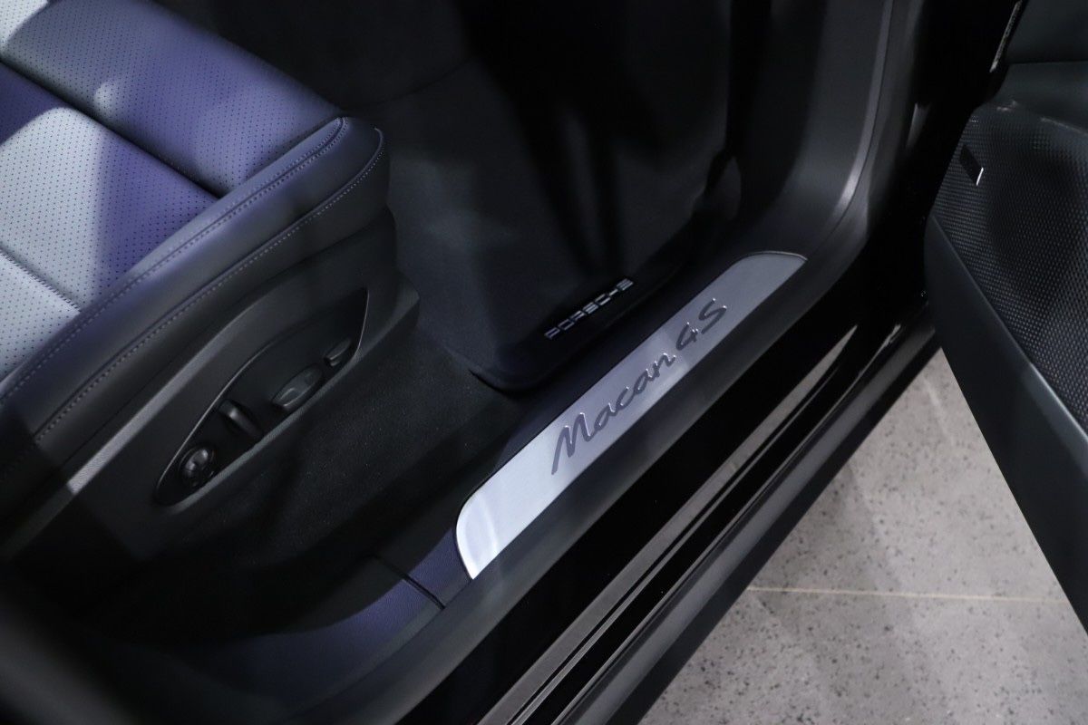 Porsche Macan 4S*ACC*Luft*PASM*Pano*Bose*Keyless*Chrono