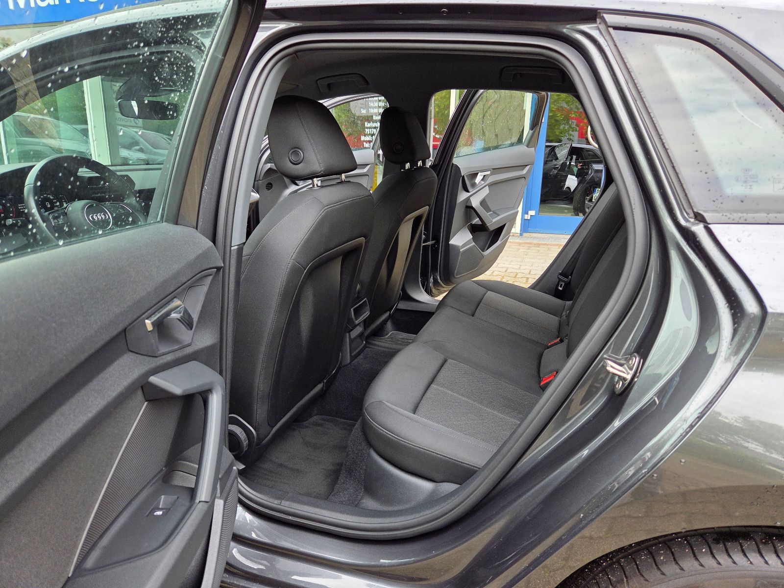 Audi A3 SB 30 TFSI S-line - Samsaru's Car Outlet