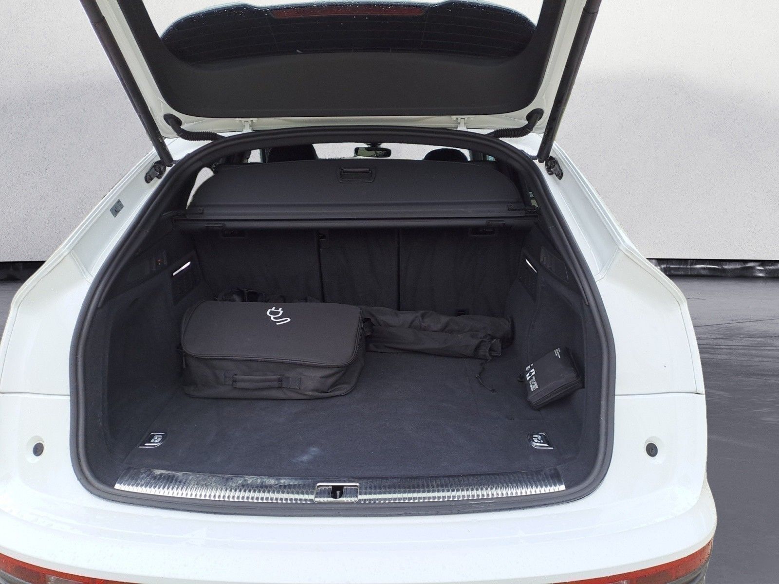 Audi Q5 Sportback 50 TFSIe quattro S-Line AHK Matr 50