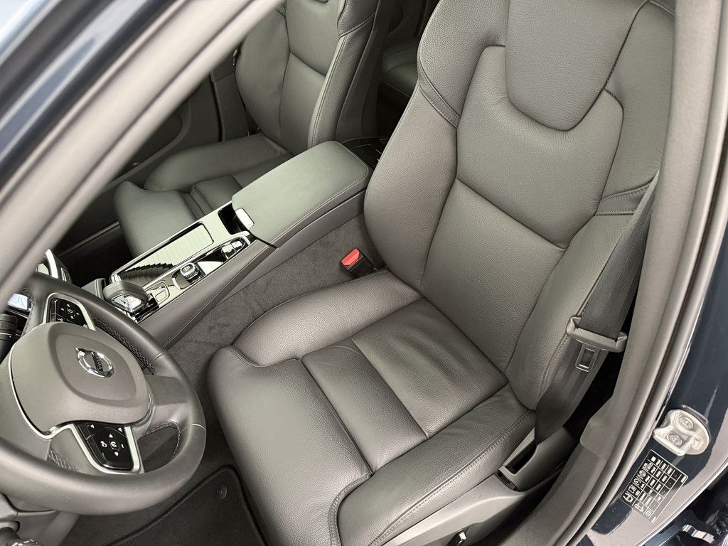 Volvo V60 Kombi T6 Plus Dark Recharge Plug-In Hybrid A