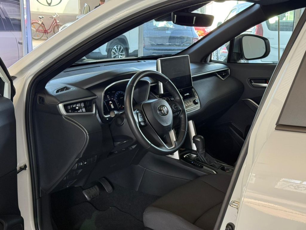 Toyota Corolla Cross Hybrid 2.0 VVT-i Team Deutschland