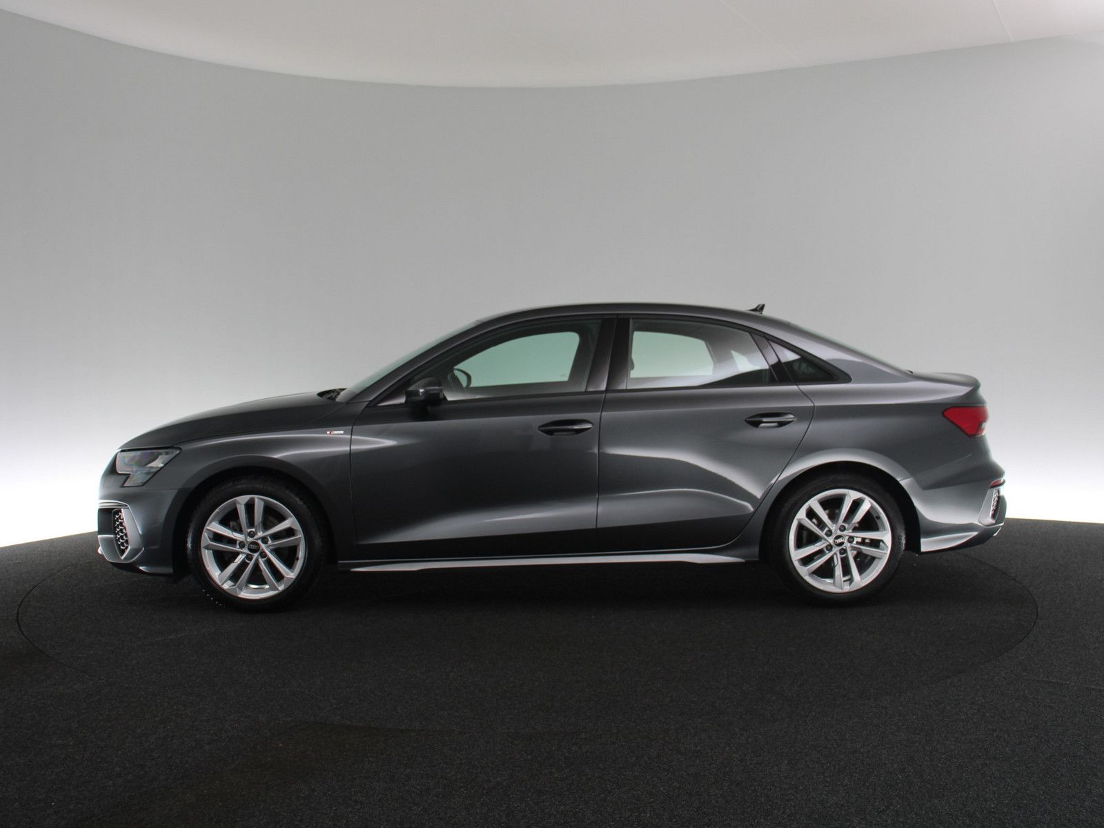 Audi A3 Limousine 35 TDI S line ACC NAVI KAMERA SHZ