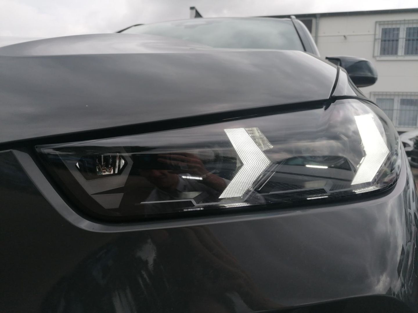 BMW X5 M60i 22Zoll Luft HuD Skylounge 360° Sitzbel.