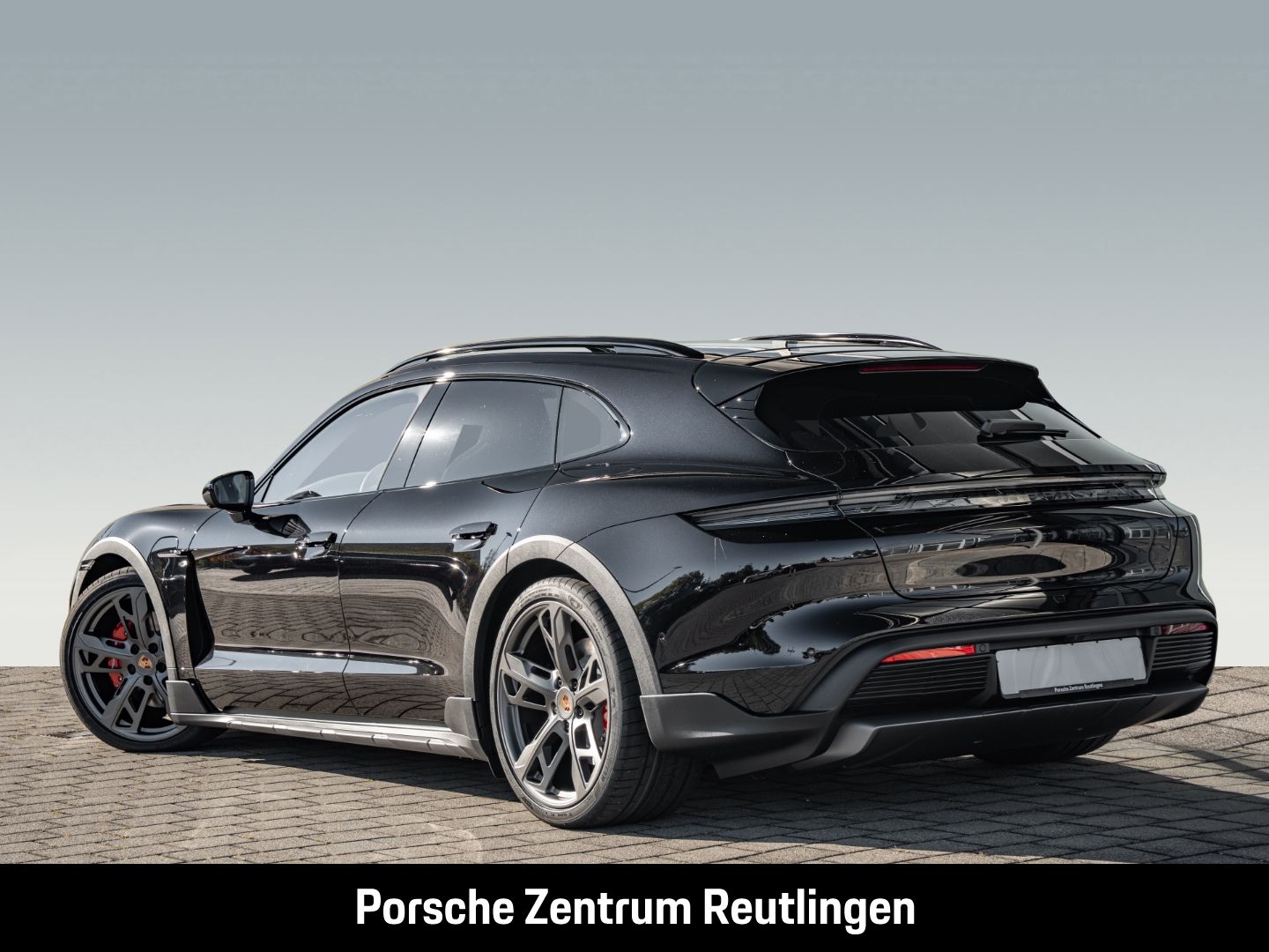Porsche Taycan 4S Cross Turismo HA-Lenkung Active-Ride