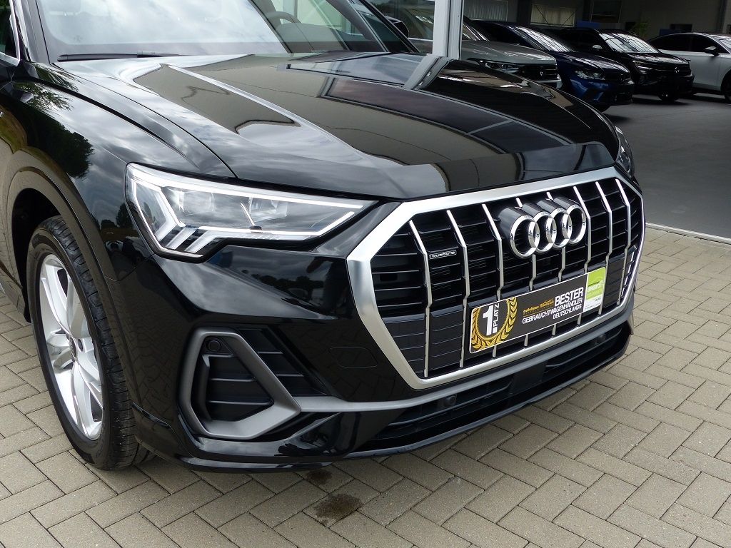 Audi Q3 40 TFSI quattro S line - Samsaru's Car Outlet