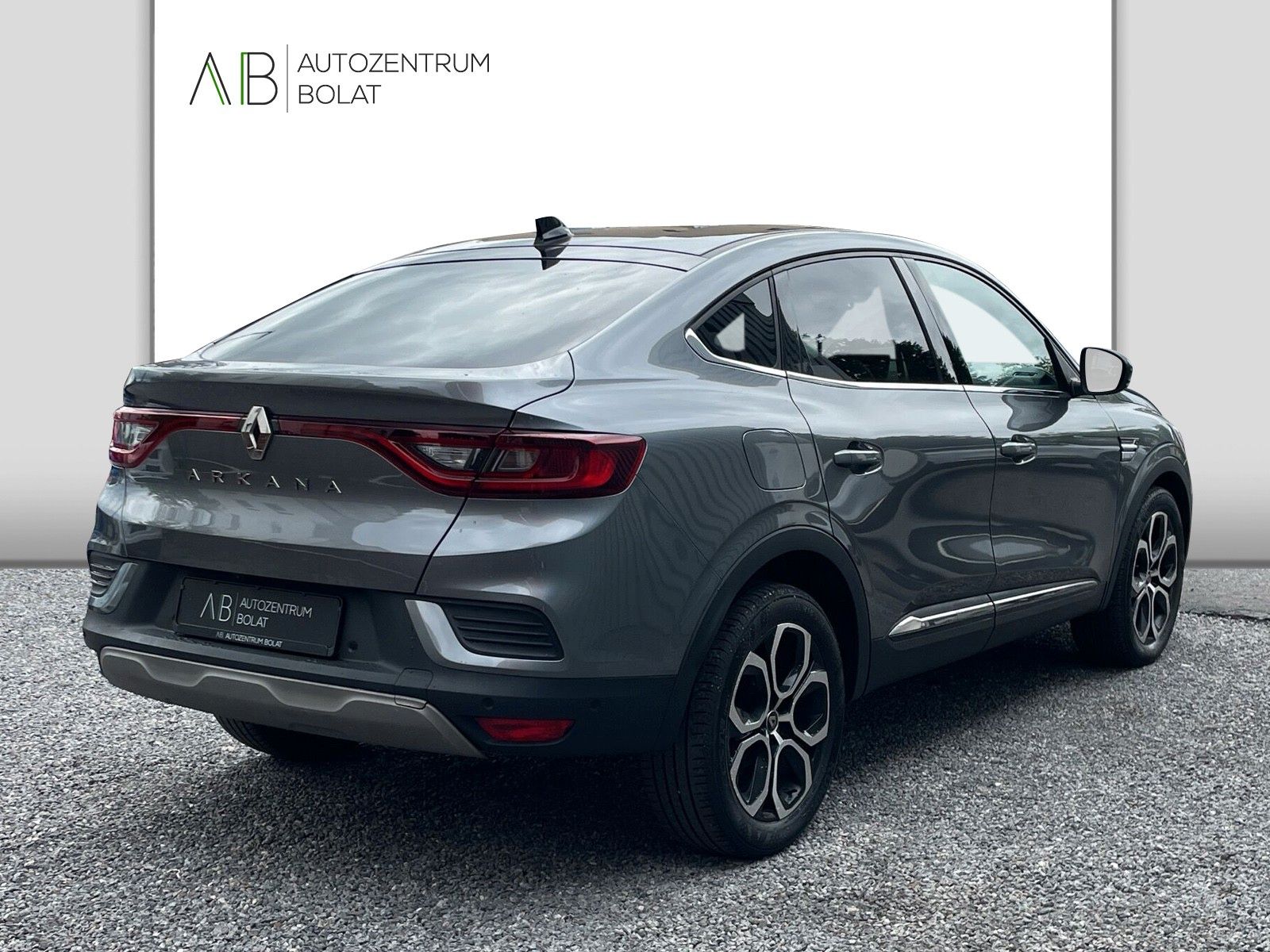 Renault Arkana Techno - Samsaru's Car Outlet