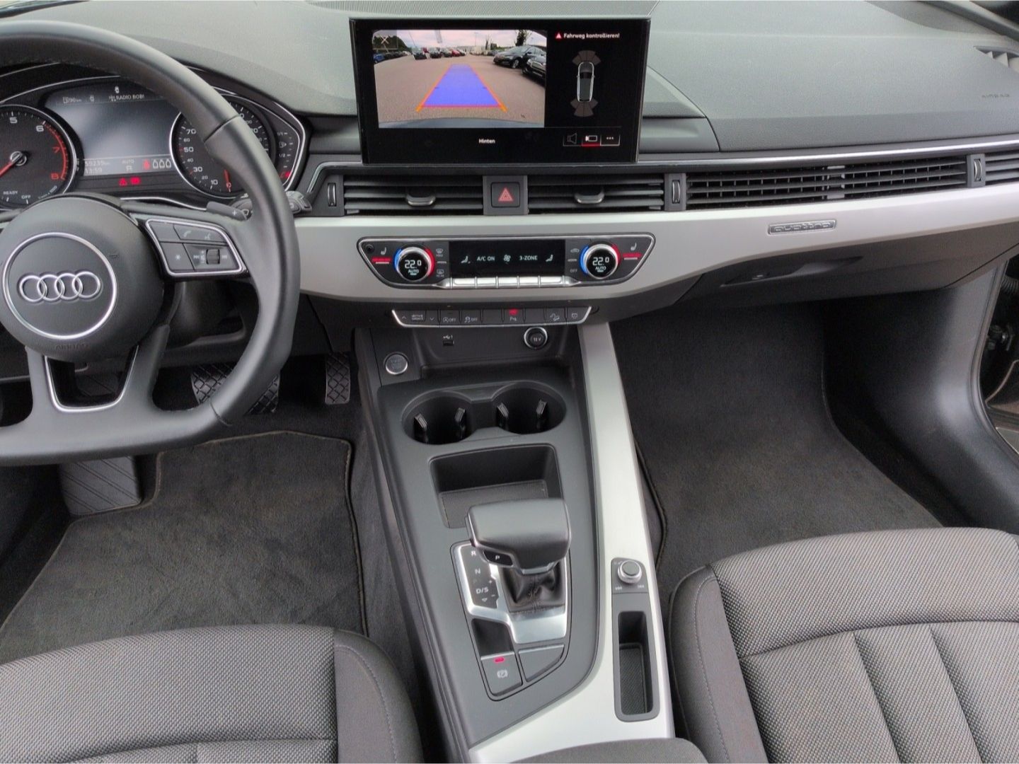 Audi A4 allroad quattro 45TFSI*S-tron AHK Matrix-LED