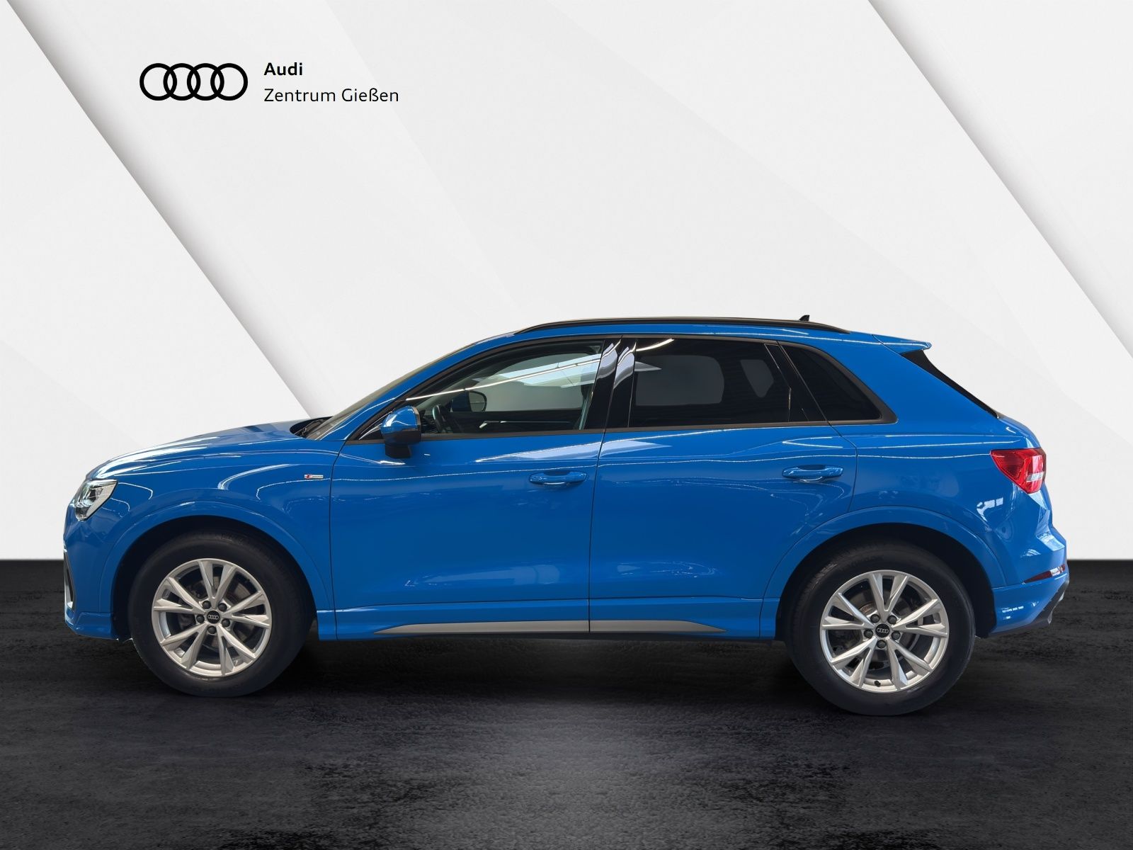 Audi Q3 35 TDI quattro S line - Samsaru's Car Outlet