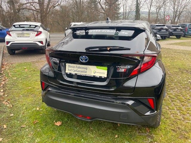 Toyota C-HR Hybrid - Samsaru's Car Outlet