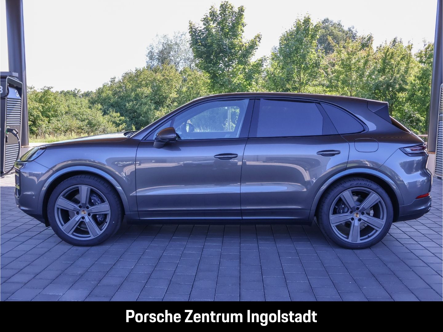 Porsche Cayenne E-Hybrid, Panorama, el. AHK, Luftfederun