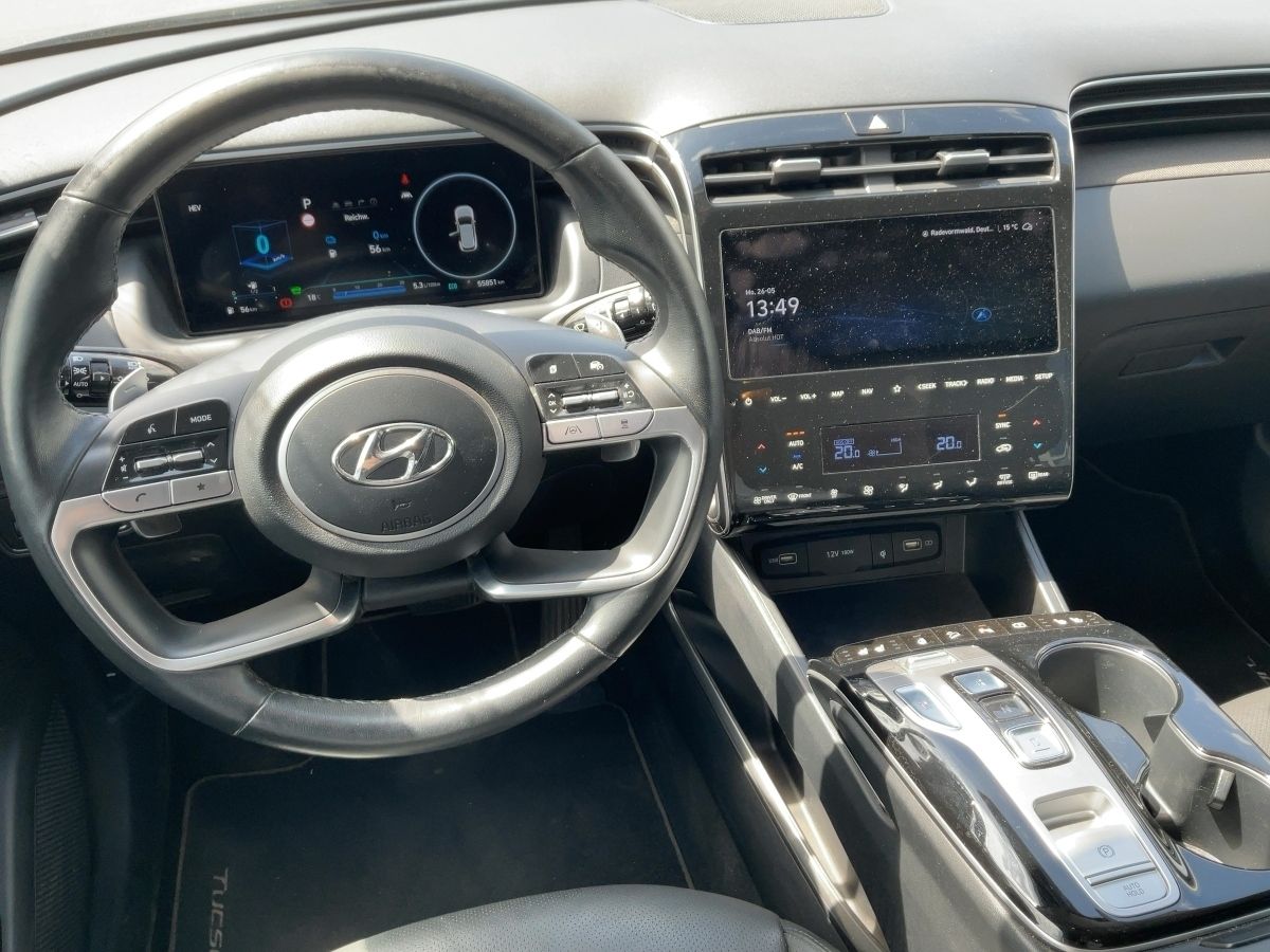 Hyundai TUCSON Prime PHEV - Samsaru's Car Outlet