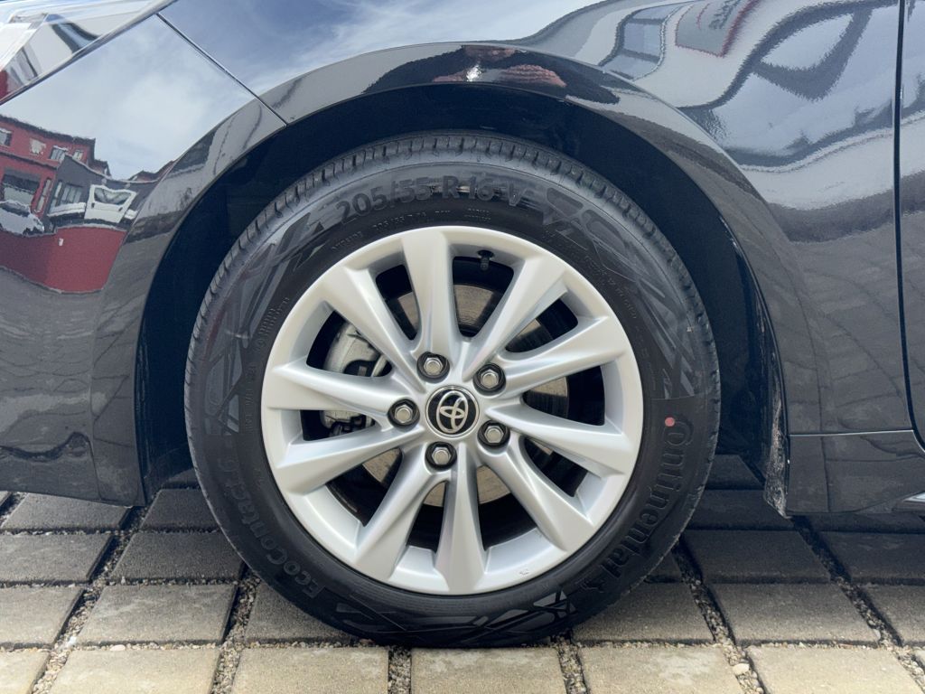 Toyota Corolla TS 1.8 Hybrid Active Sitzhzg,CarPlay,ACC