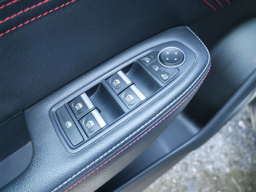 Renault Arkana R.S. Line E-Tech 145 - Samsaru's Car Outlet
