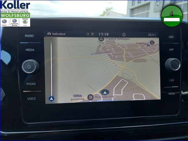 Volkswagen T-Roc 1.5 TSI DSG R-Line - Samsaru's Car Outlet