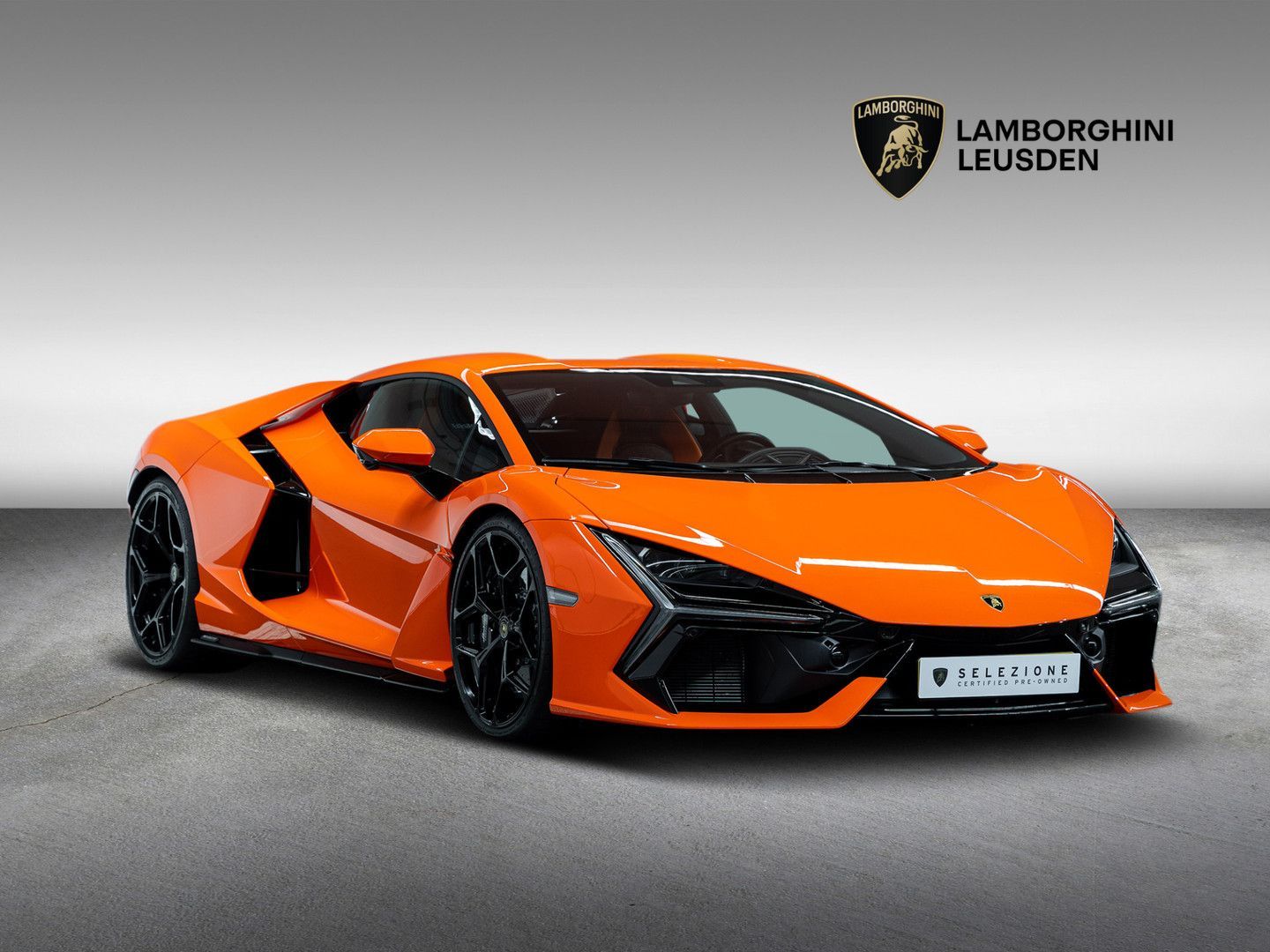 Lamborghini Revuelto - Samsaru's Car Outlet