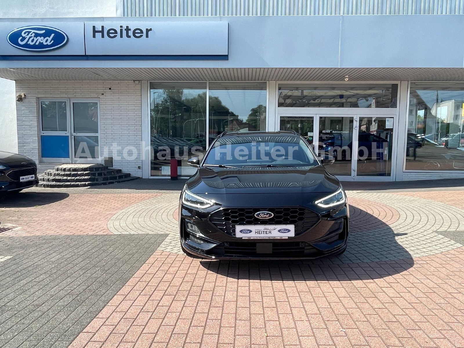Ford Focus 1.5 EB Aut.ST-Line X / ACC+Matrix+e.Klappe