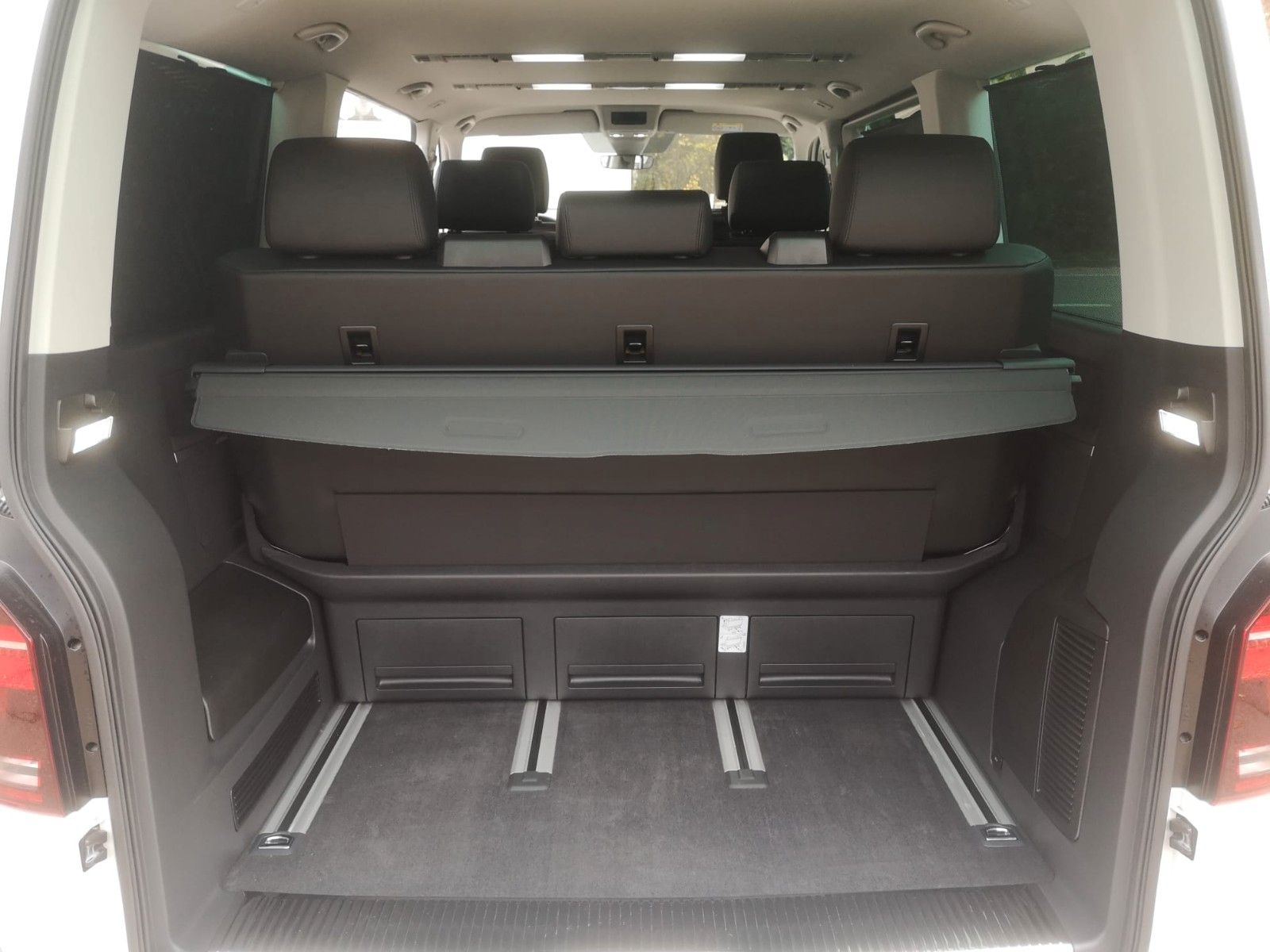 Volkswagen T6.1 Multi Gen 6 2.0 TDI DSG - Samsaru's Car Outlet