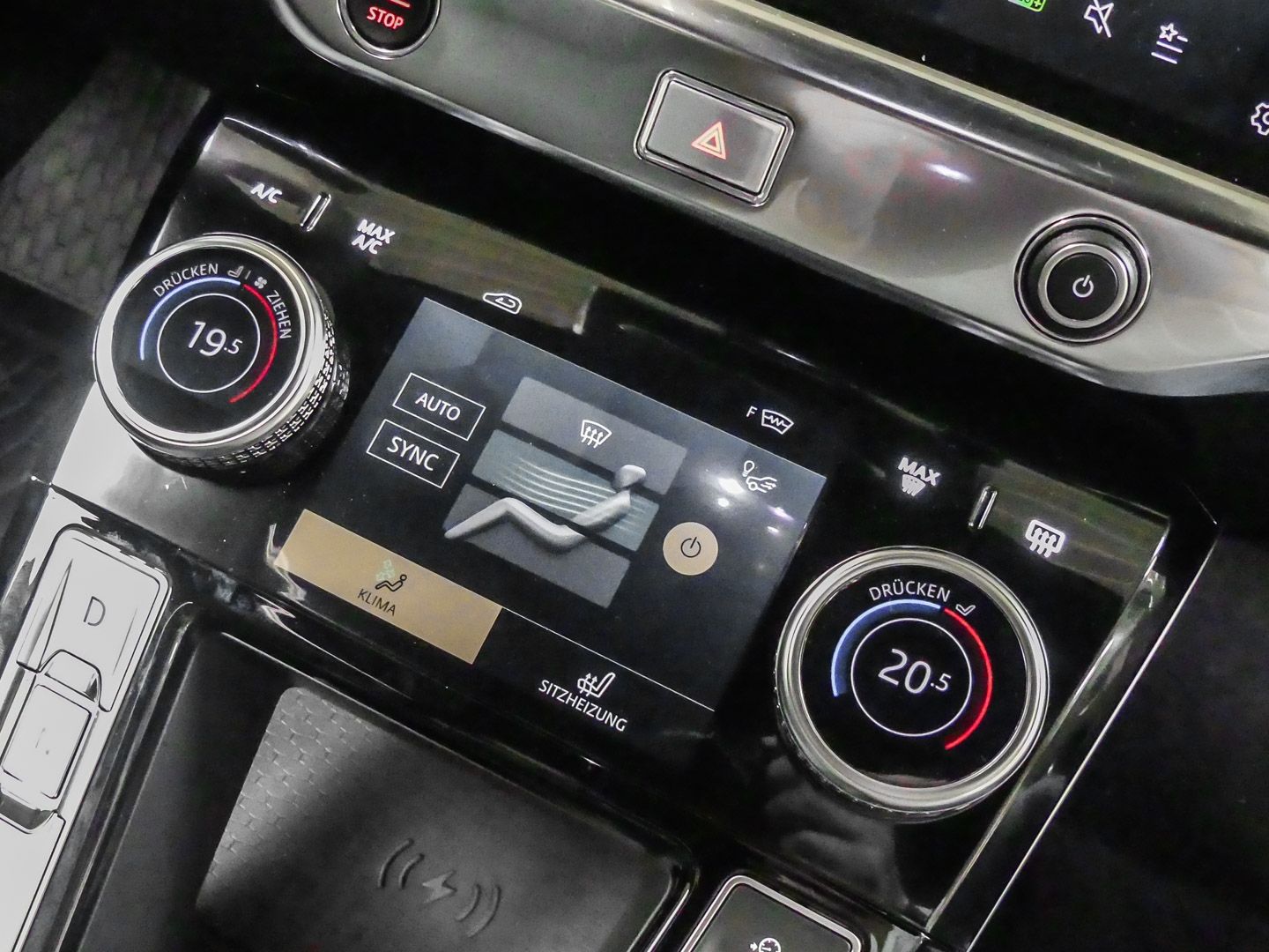 Jaguar I-Pace R-Dynamic SE EV400 Allrad HUD StandHZG Pa