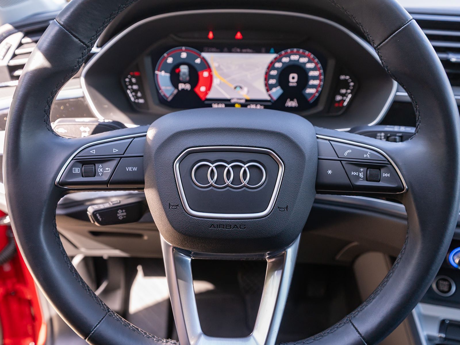 Audi Q3 40 TDI S line quattro - Samsaru's Car Outlet