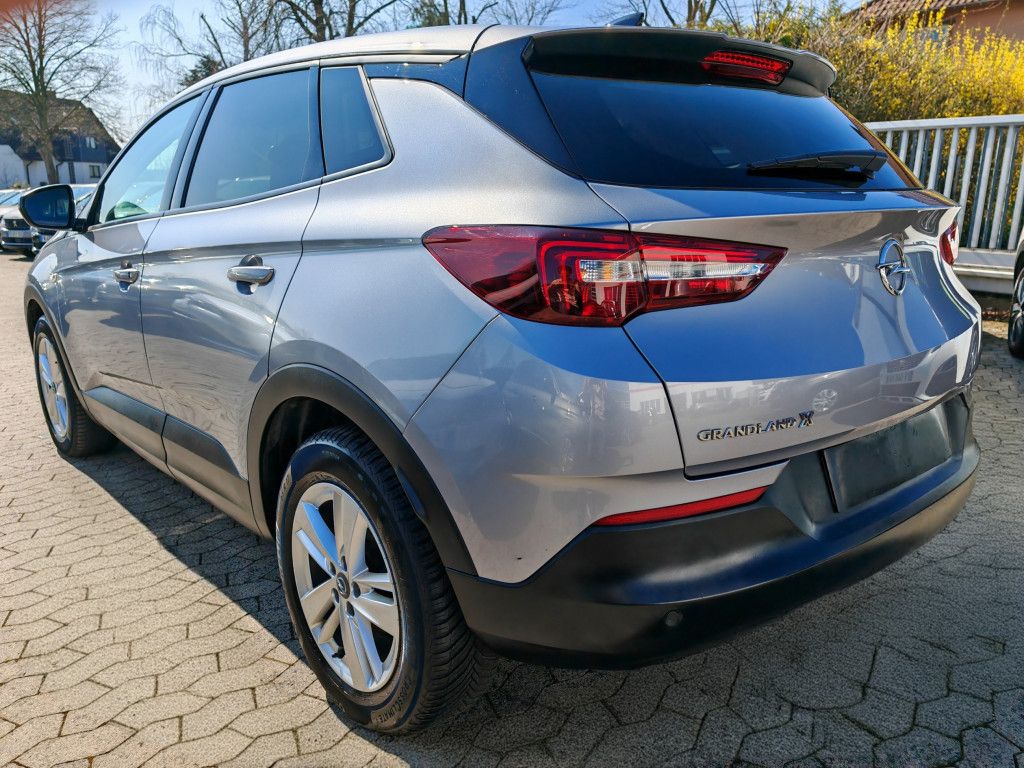 Opel Grandland X 1.5 D - Samsaru's Car Outlet