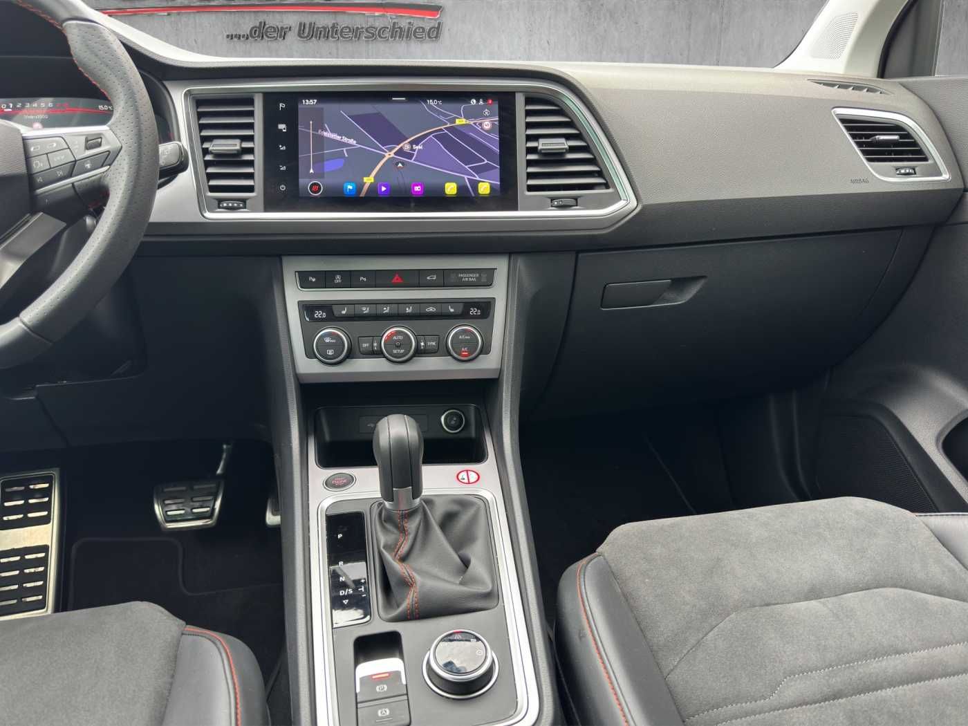 Seat Ateca 1.5 TSI FR  //5 J. Garantie /Navi/Sitzheiz