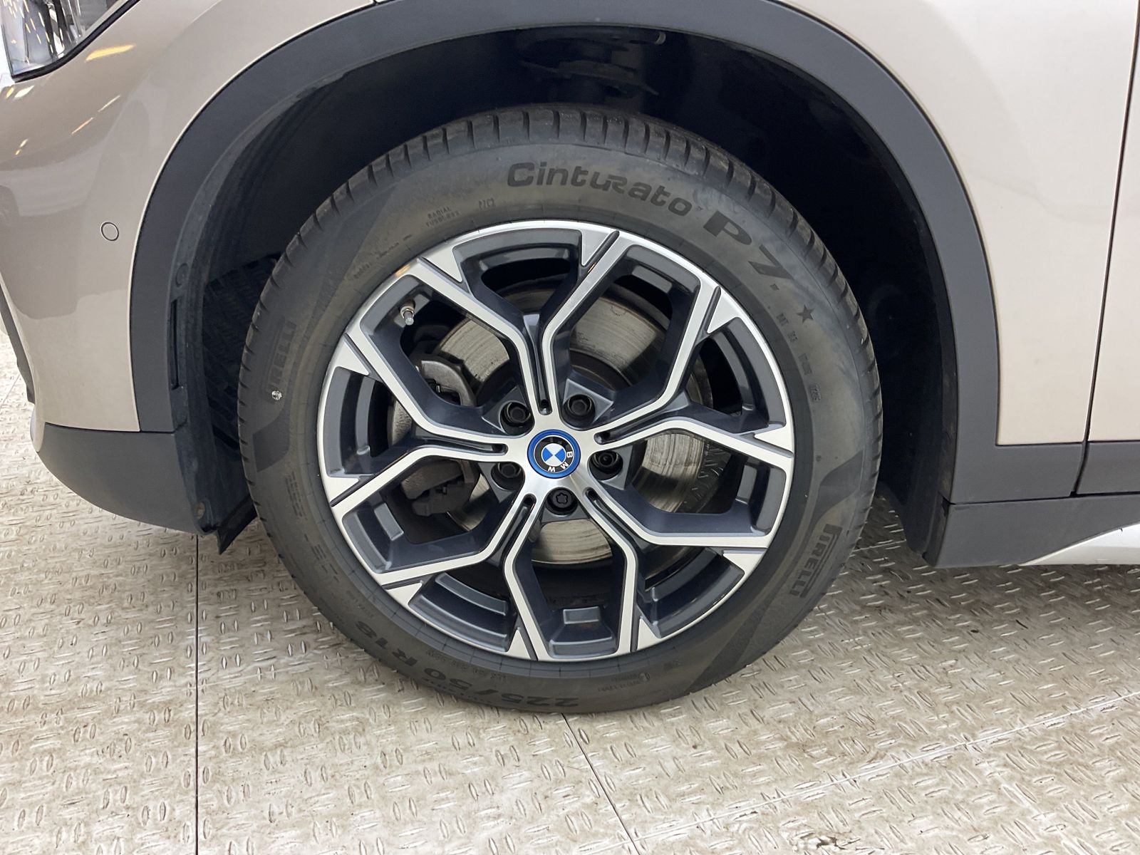 BMW X1 xDrive25e - Samsaru's Car Outlet