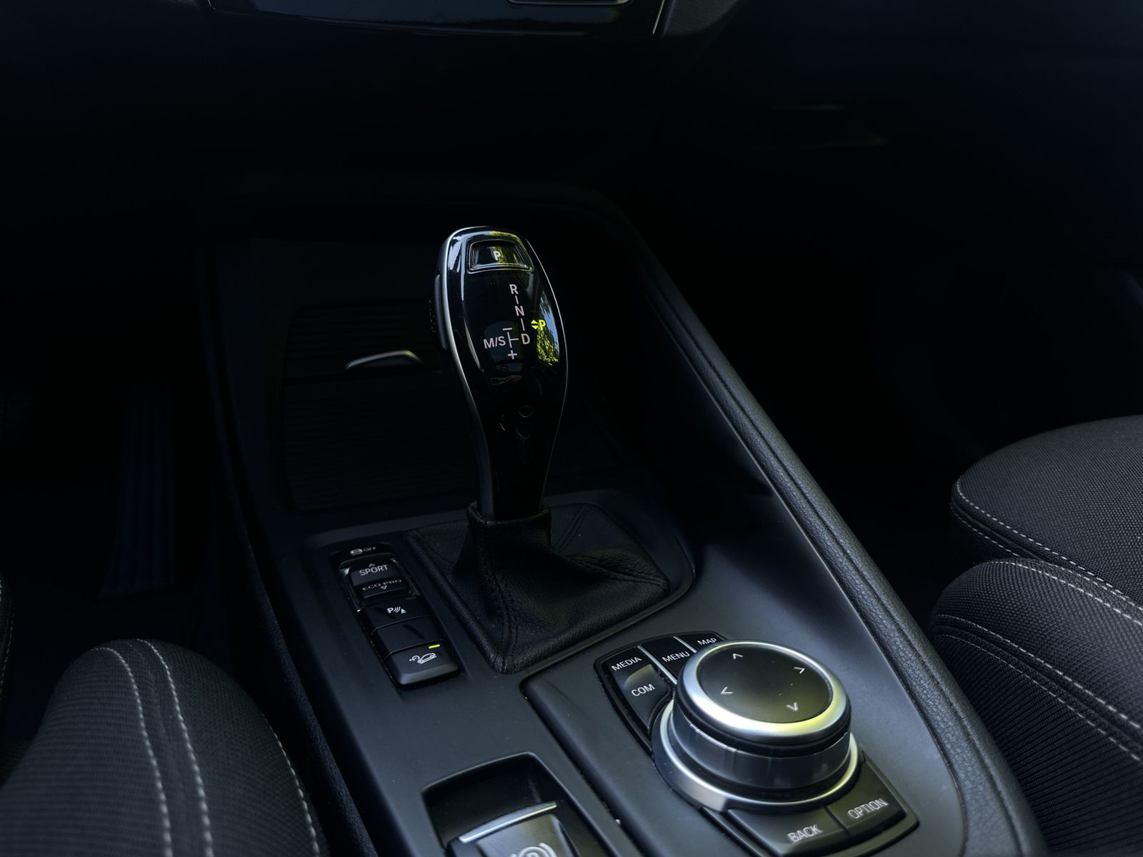 BMW X1 xDrive18d Advantage - Samsaru's Car Outlet