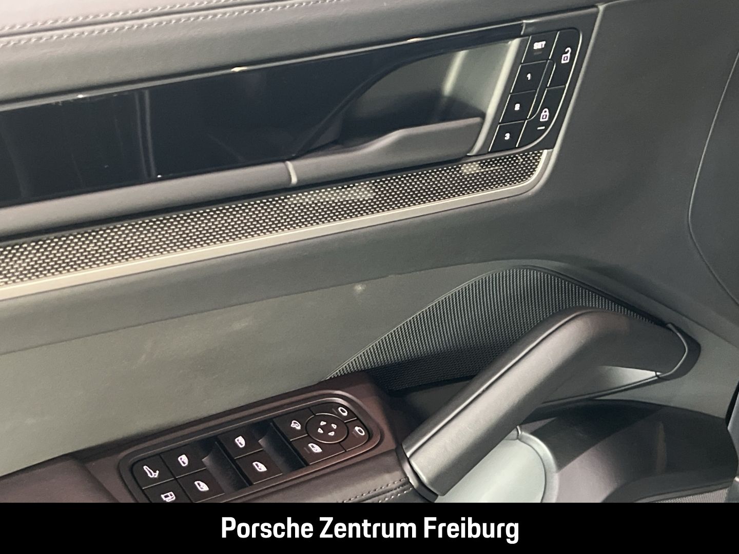 Porsche Cayenne S E-Hybrid InnoDrive Head-Up PDCC BOSE