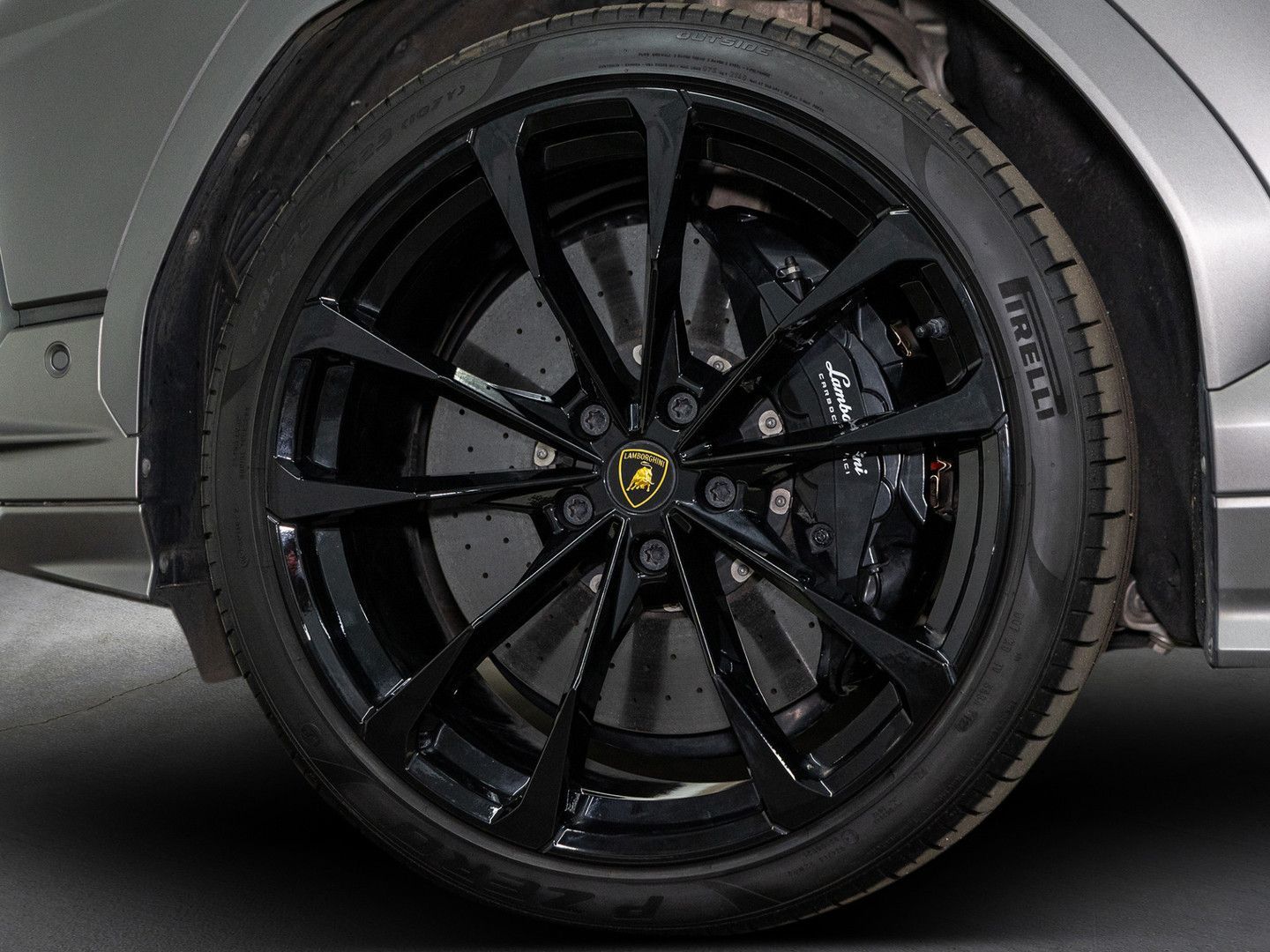 Lamborghini Urus S - Samsaru's Car Outlet