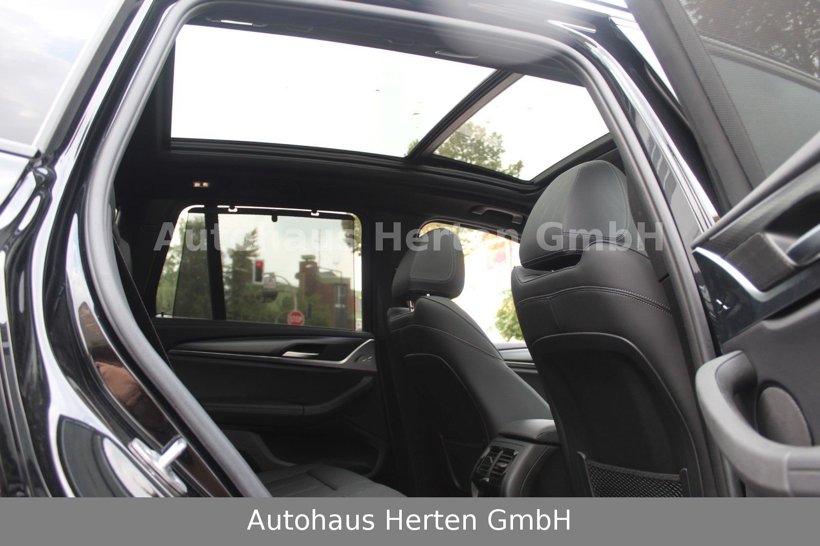 BMW X3 xDrive 20d M Sport - Samsaru's Car Outlet