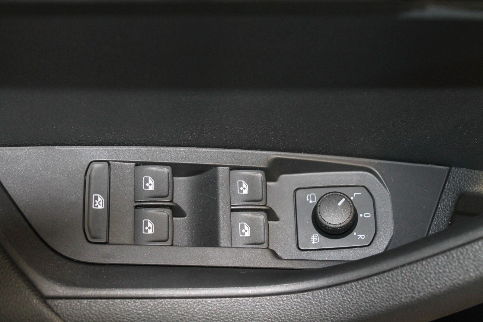 Skoda Karoq 1.5 TSI DSG Sportline