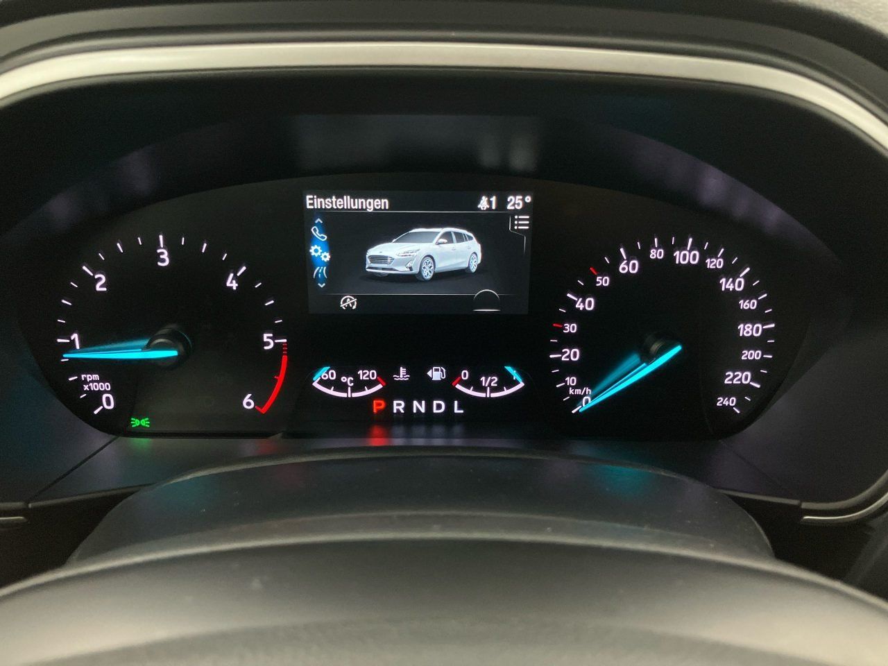 Ford Focus 2.0 EcoBlue - Samsaru's Car Outlet