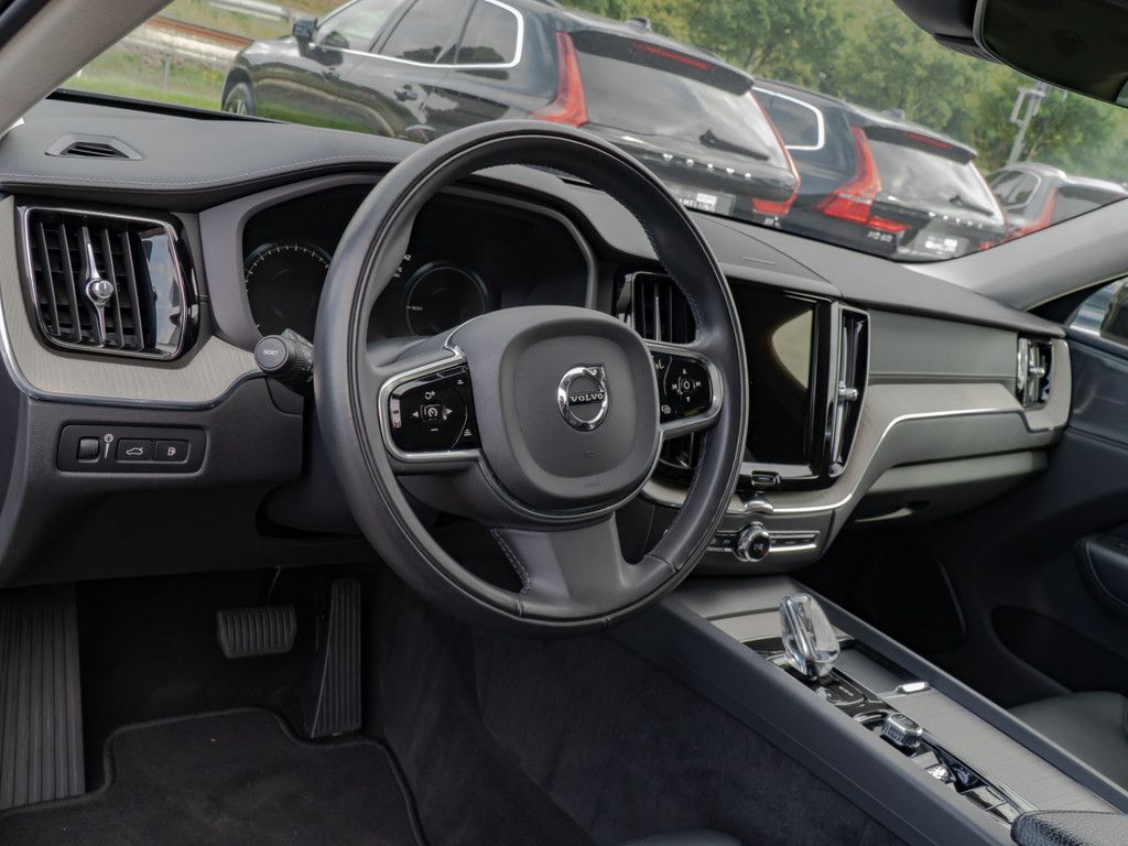 Volvo XC60 T6 AWD Recharge Geartronic Inscription aus
