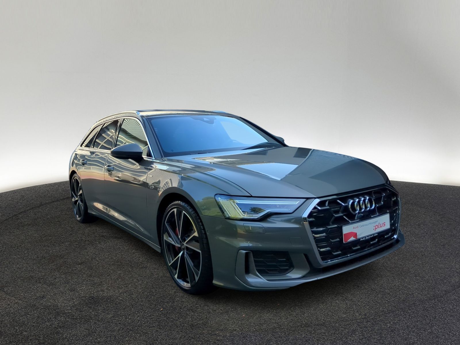 Audi A6 Avant S-Line 55 TFSI e quattro AHK KAM 5J.GAR