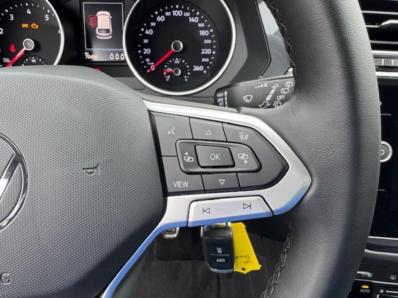 Volkswagen Tiguan Life 1.5 TSI - Samsaru's Car Outlet