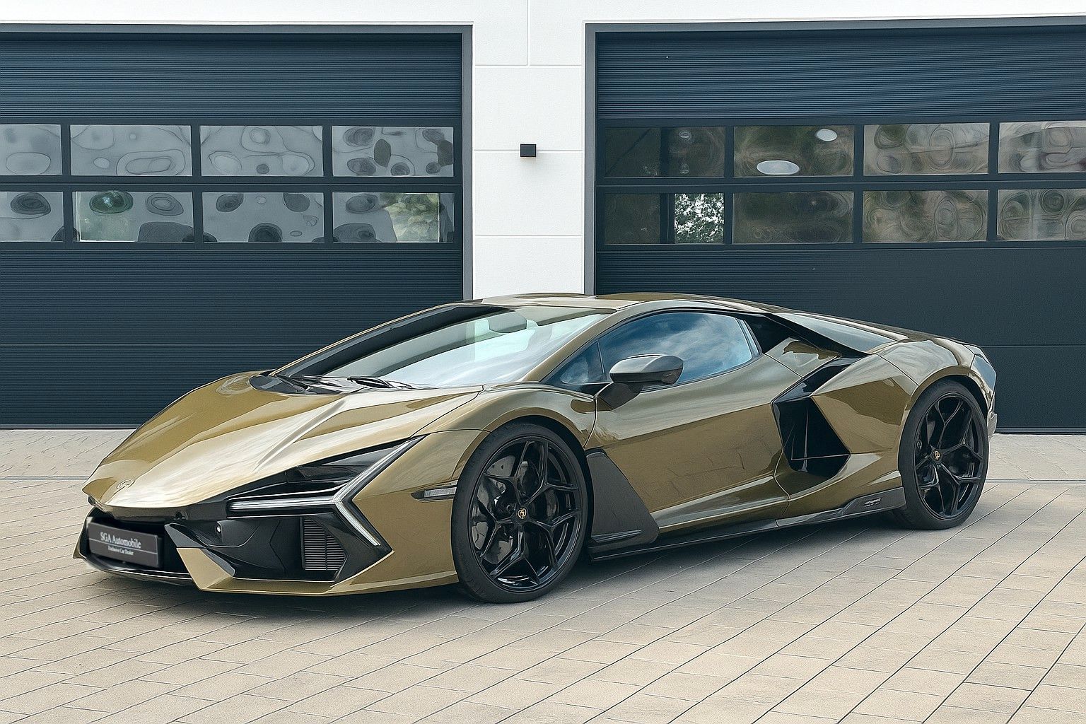 Lamborghini REVUELTO - Samsaru's Car Outlet