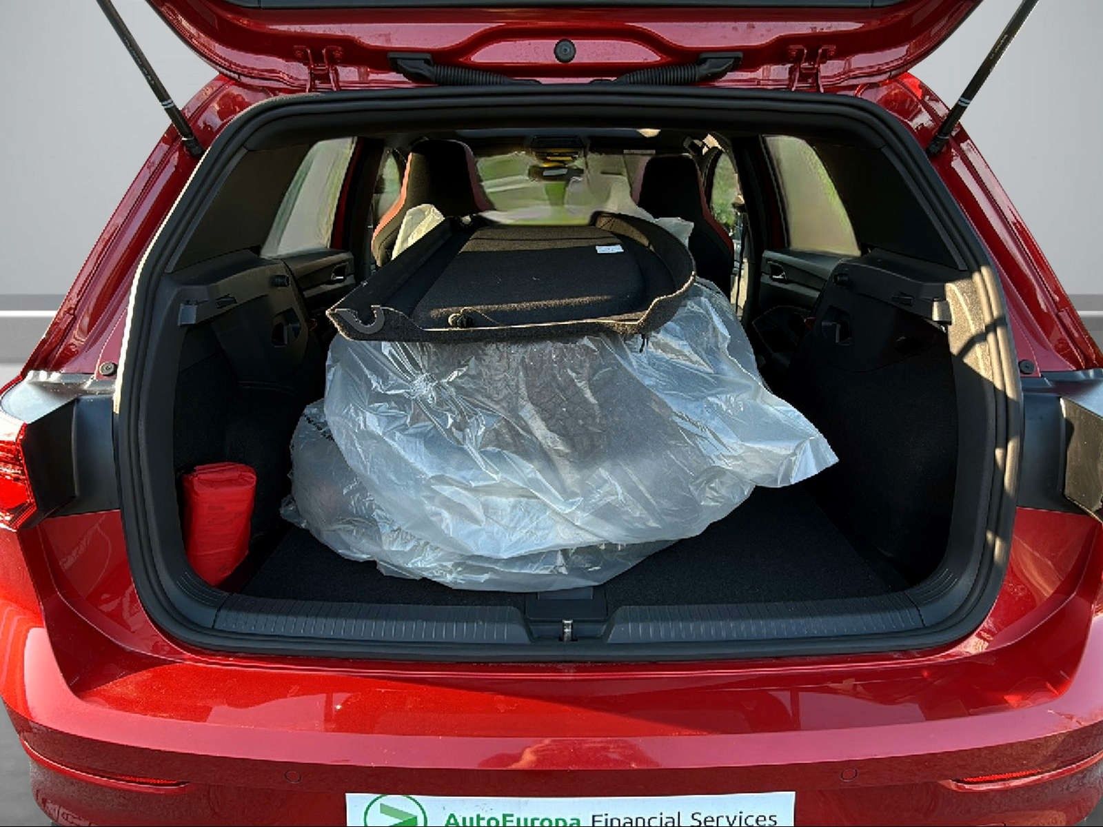 Volkswagen Golf VIII Lim. GTI Matrix | DCC | Pano | Harman
