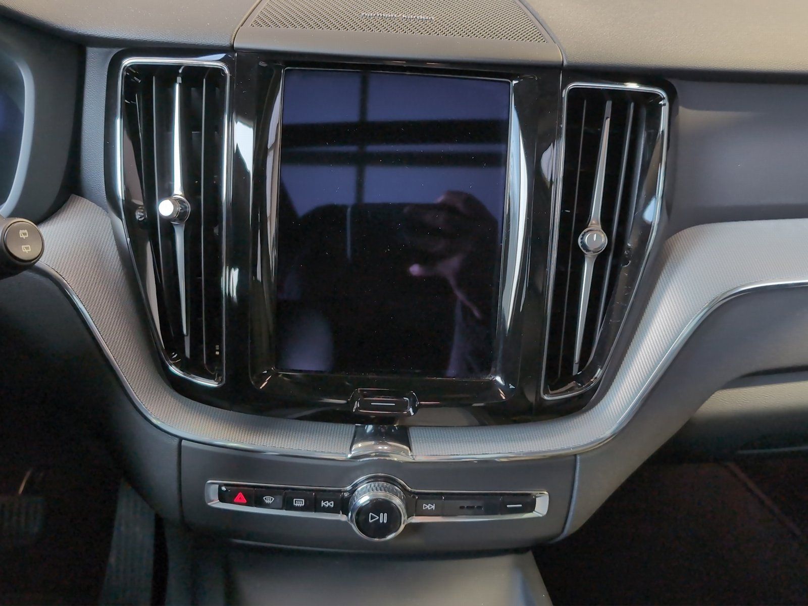 Volvo XC60+B5+AWD+R-Kam+Panor+Harman+Voll-LED+Lenkradh