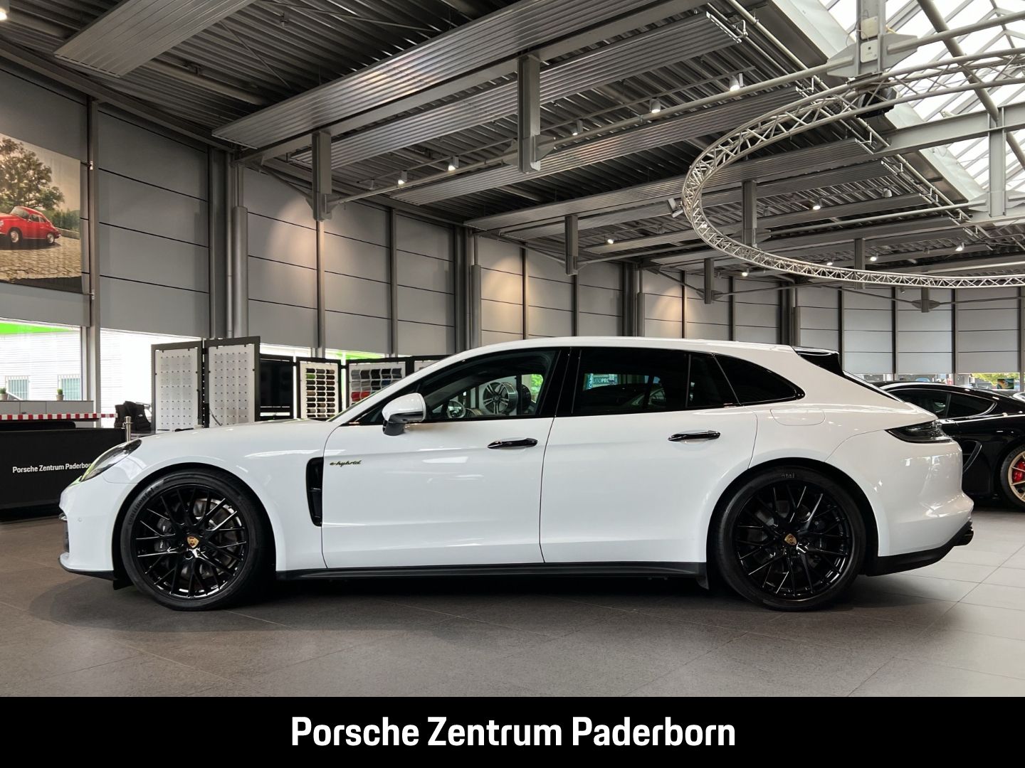 Porsche Panamera 4 E-Hybrid Sport Turismo Platinum Editi