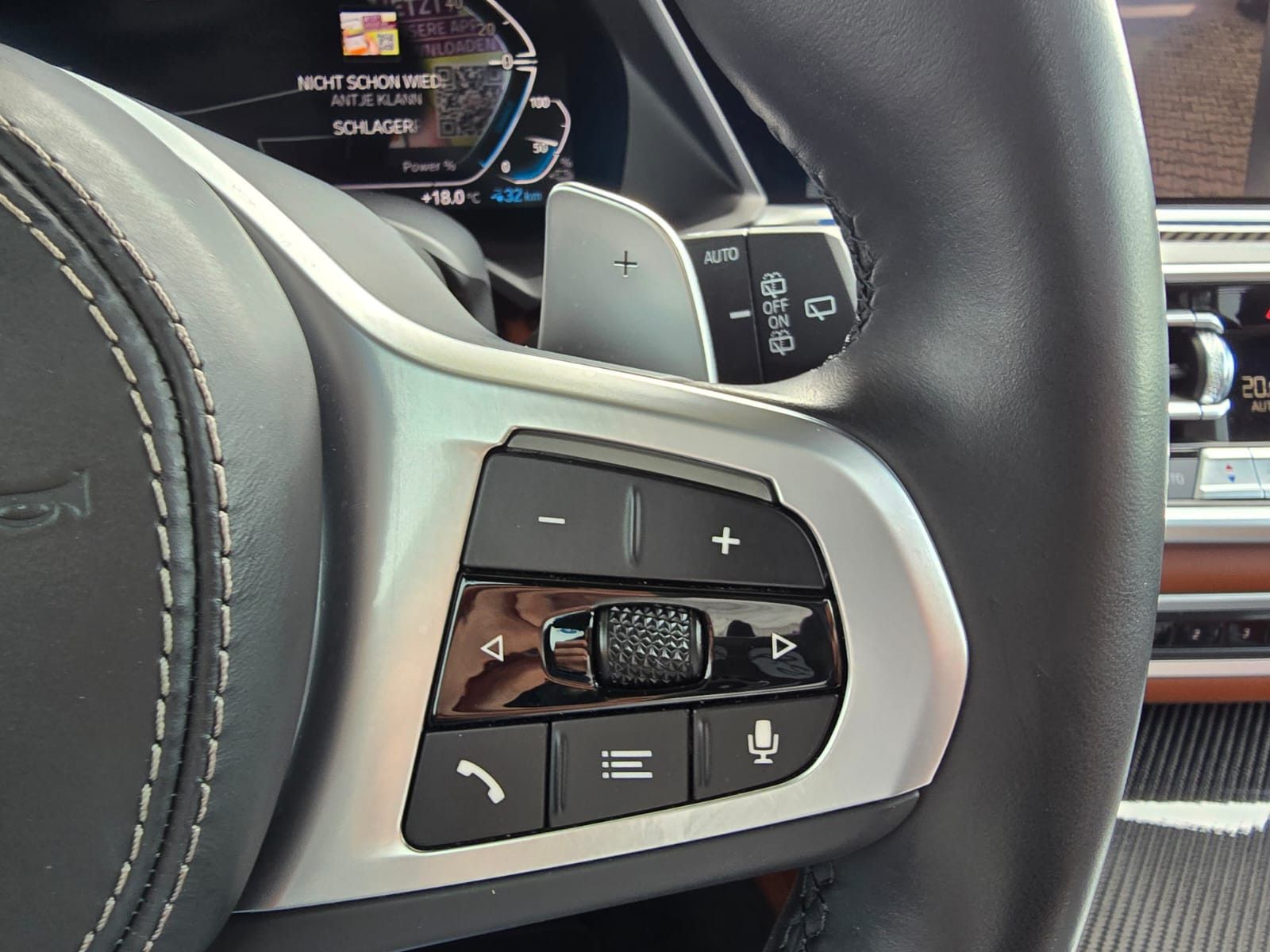 BMW X5 xDrive45e M Sport*Merino*AHK,Pano,B&W HIFI