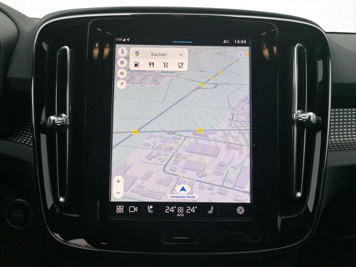 Volvo XC 40 B4 2WD Ultra Dark Aut. Pano Allwetter AHK