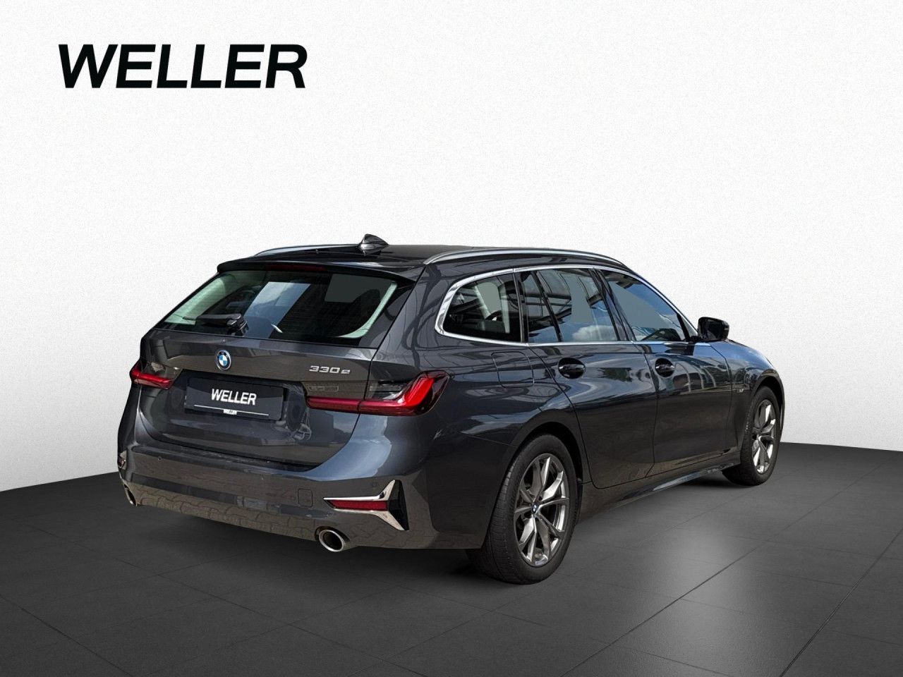 BMW 330e Touring Aut. Luxury Line - Samsaru's Car Outlet