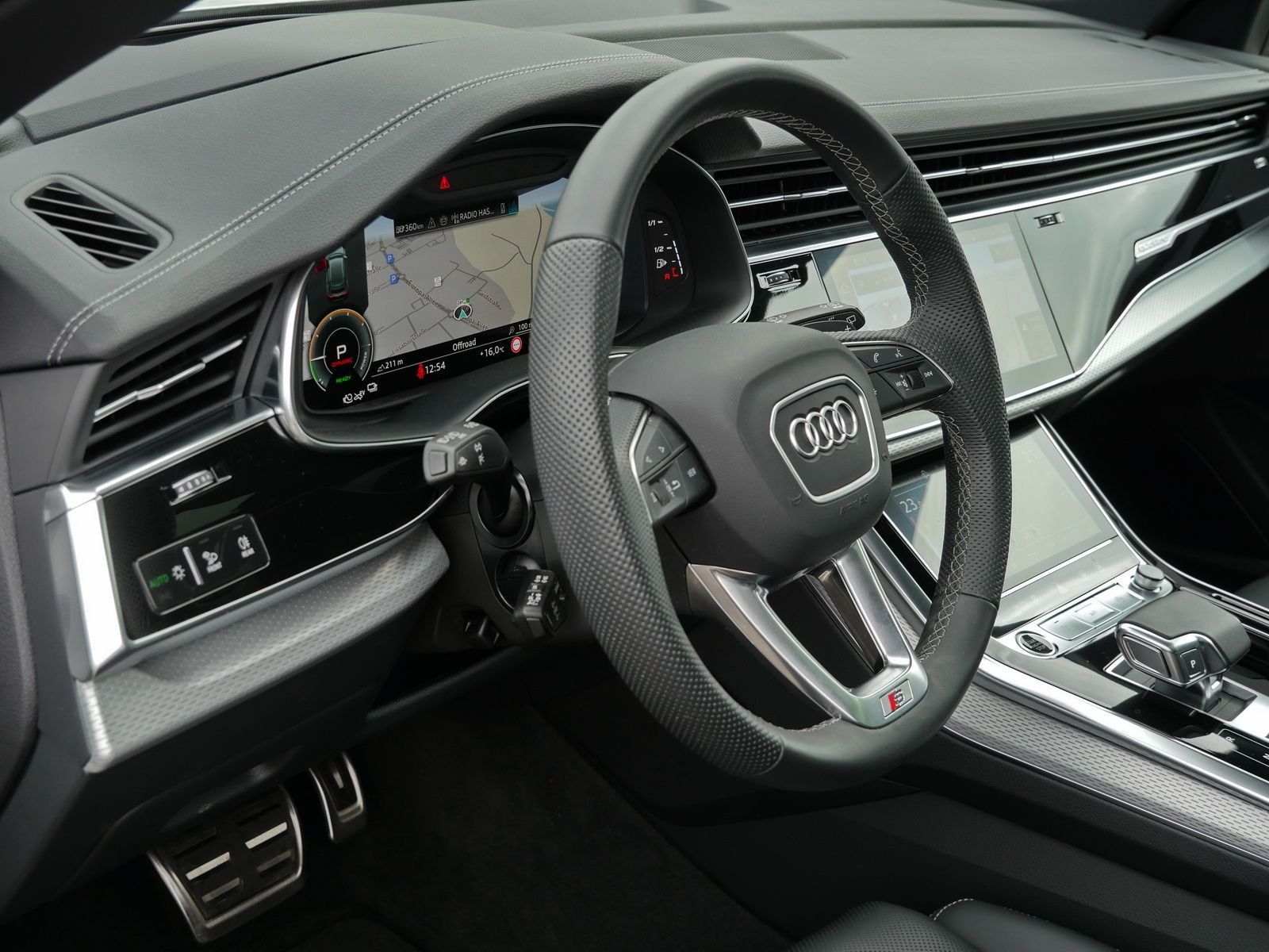 Audi Q8 60 TFSIe quattro S line AHK*Air*Pano*360°*HuD