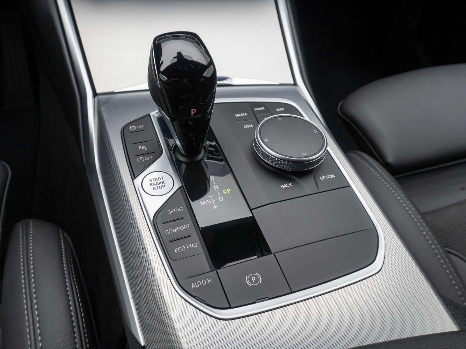 BMW 330i Sport Line - Samsaru's Car Outlet