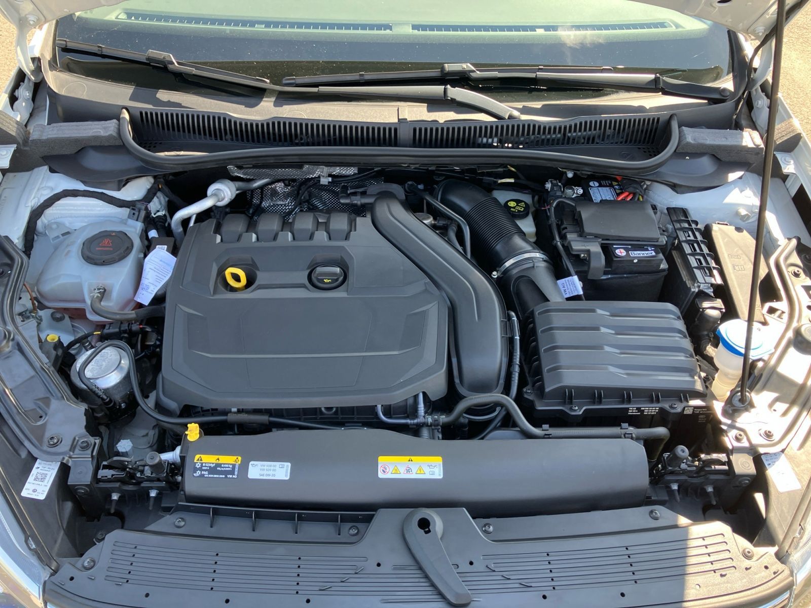 Volkswagen Taigo Style 1.5 TSI DSG - Samsaru's Car Outlet