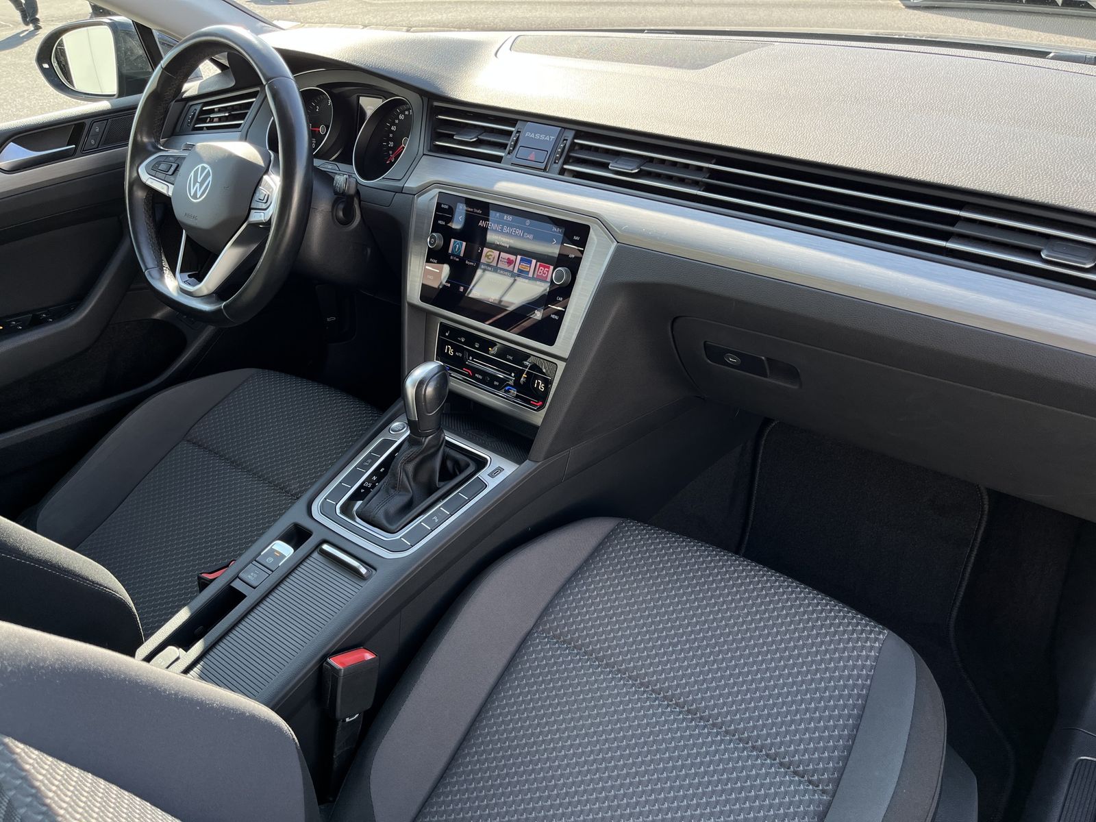 Volkswagen Passat Variant 2.0 TDI DSG - Samsaru's Car Outlet