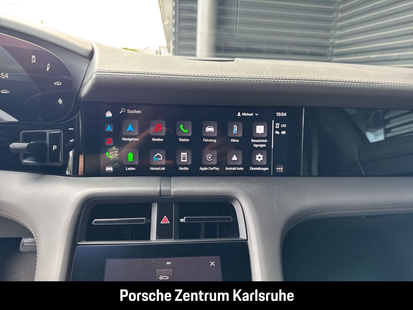 Porsche Taycan 4S Sport Turismo InnoDrive Surround-View
