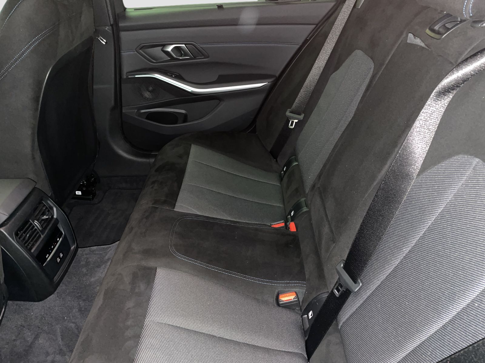 BMW 320d xDrive Touring M Sport LiveCockpitProf LED