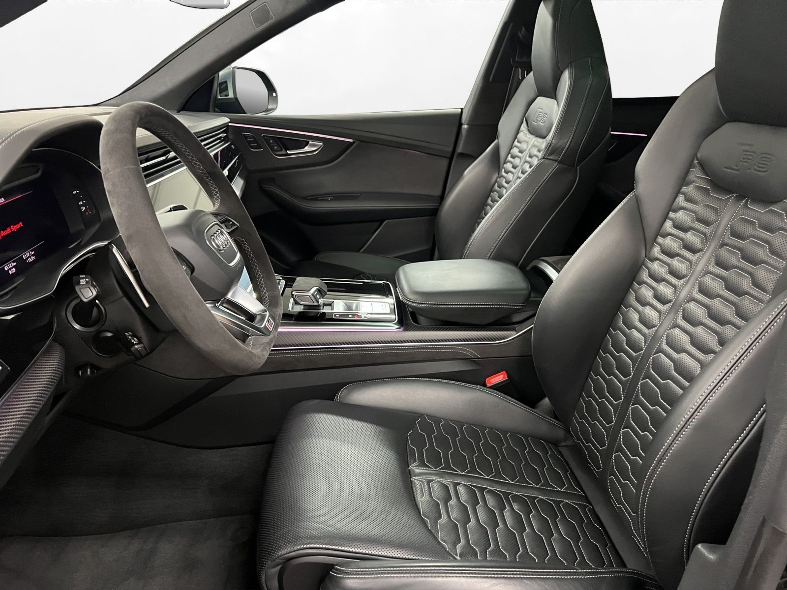 Audi RS Q8 Keramik RS-Abgas AHK Pano LM 23" B&O Raute