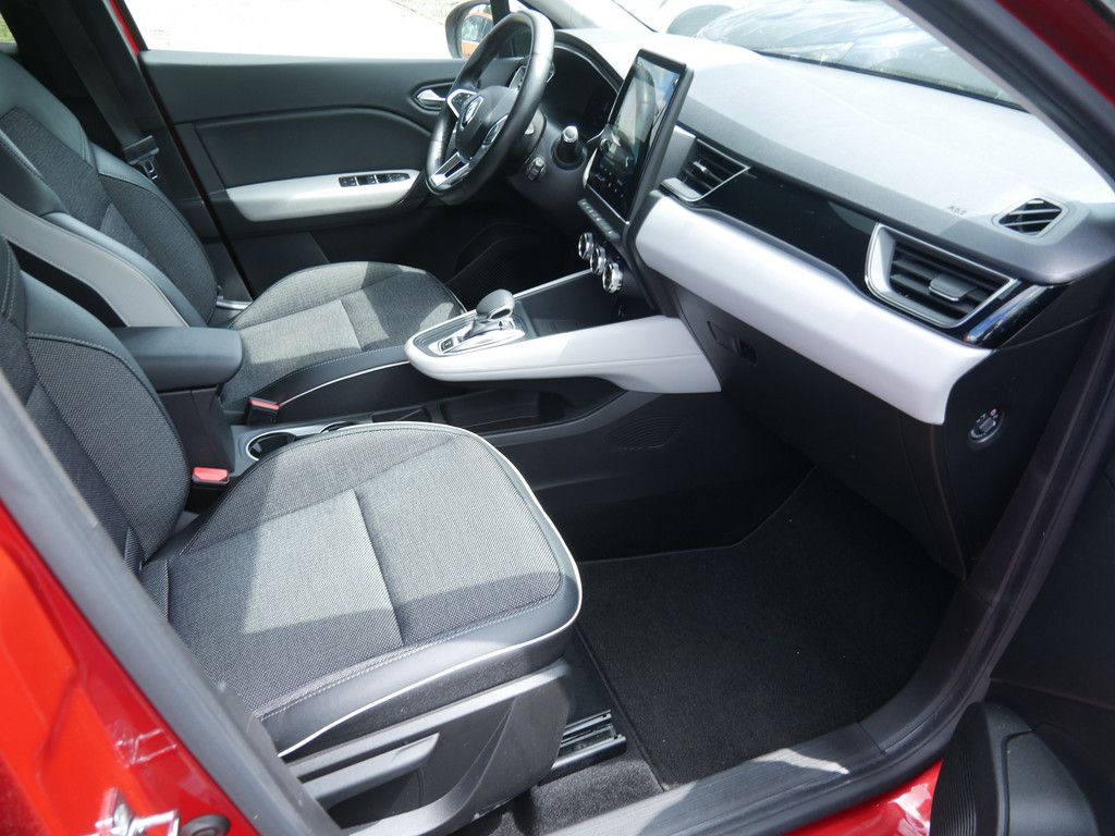 Renault Captur Edition One E-Tech Plug-In - Samsaru's Car Outlet